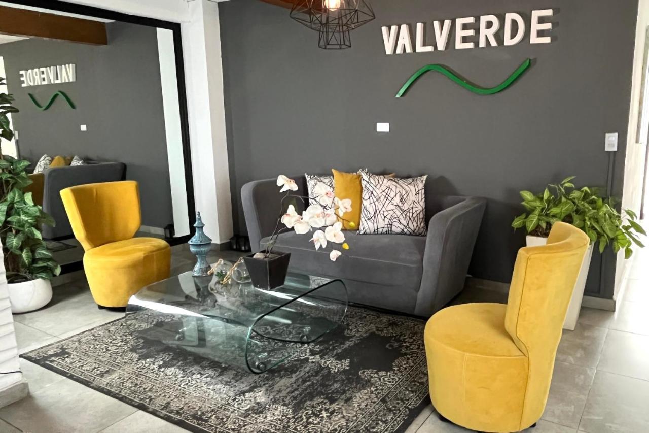 Hotel Boutique Valverde Santa Elena San Salvador Eksteriør billede