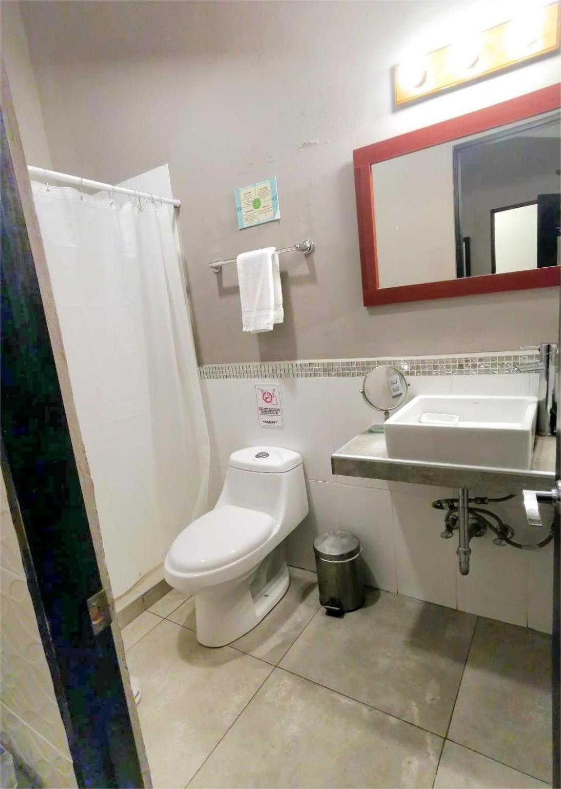 Hotel Boutique Valverde Santa Elena San Salvador Eksteriør billede