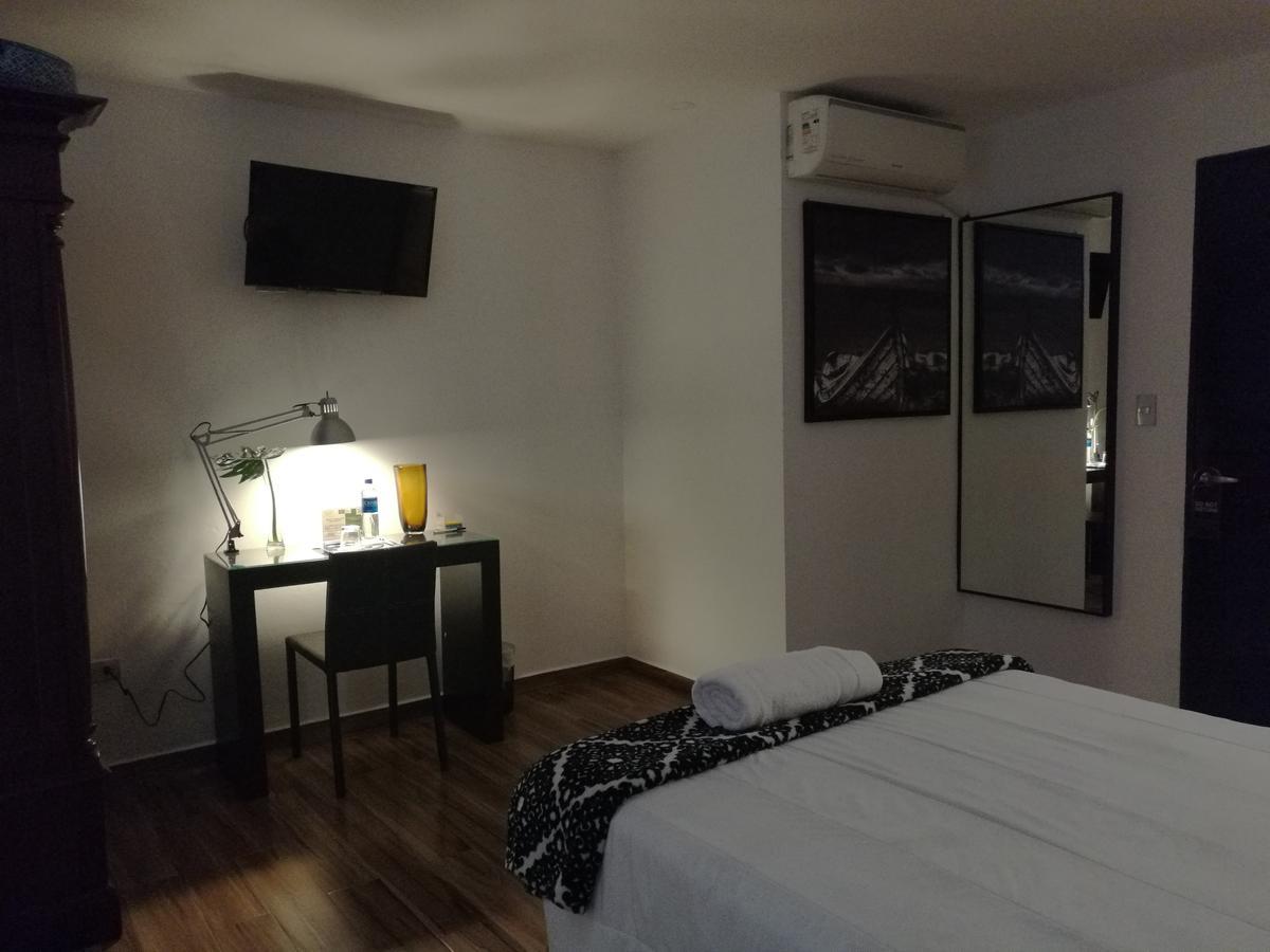 Hotel Boutique Valverde Santa Elena San Salvador Eksteriør billede